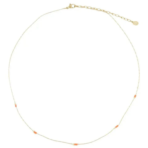 Fijne ketting met kraaltjes koraalroze/ goud
